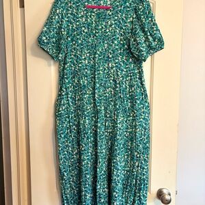 Old Navy Green Floral Dress